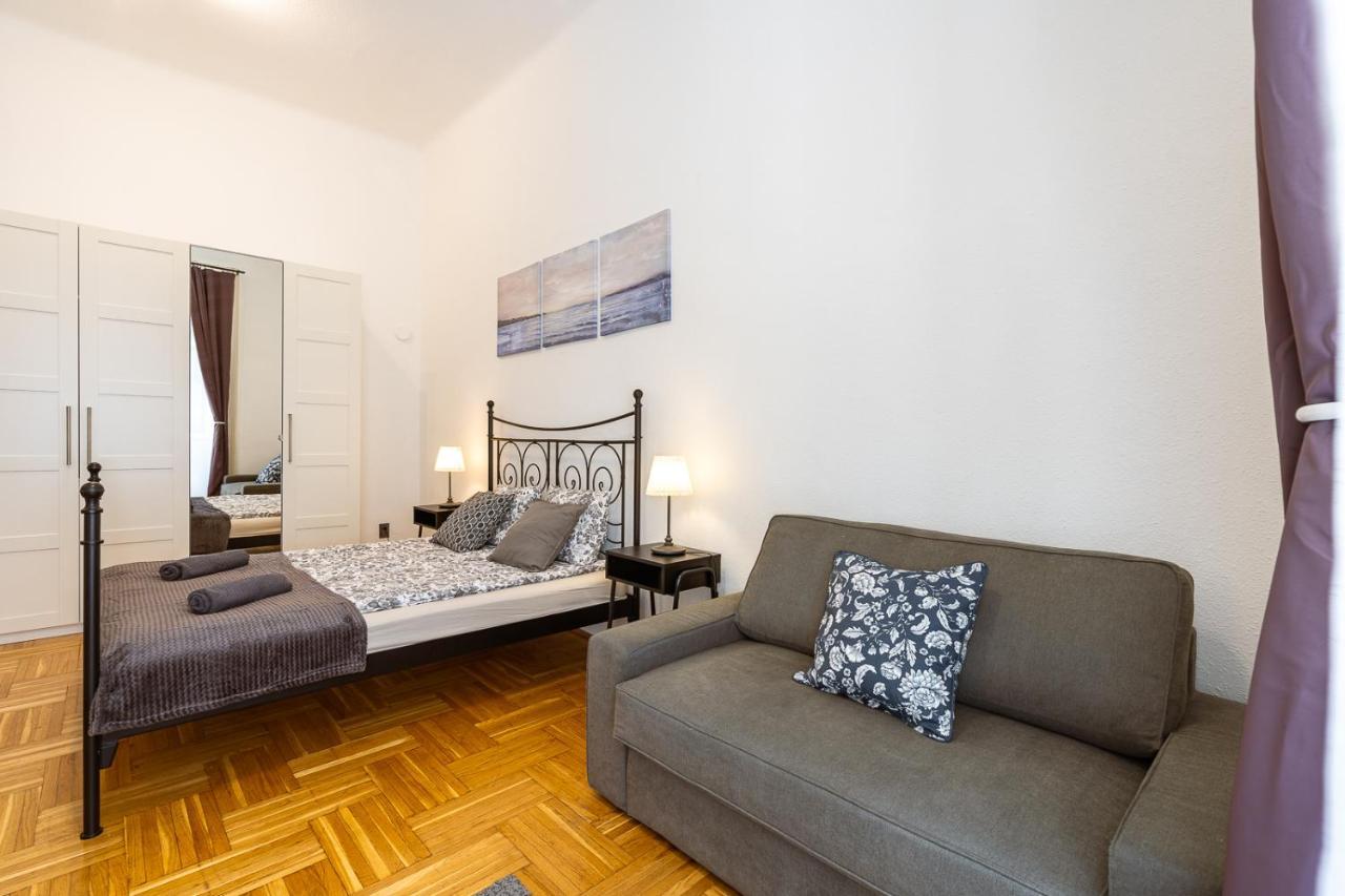 Lovely Apartment Close To Synagogue And Szimpla Garden Budapest Ngoại thất bức ảnh